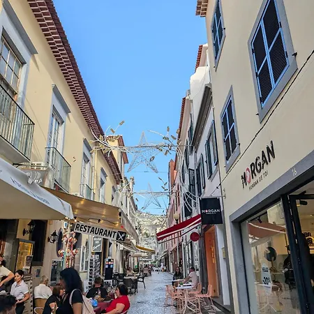 Art House Funchalet * Funchal