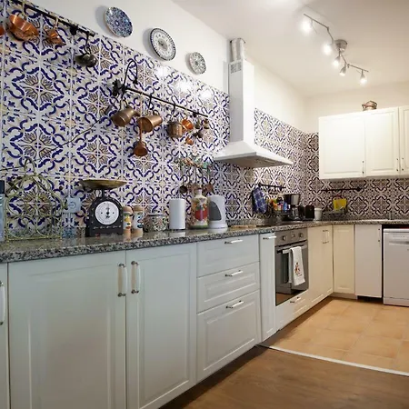 Art House Funchalet شقة