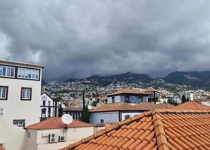 Art House Funchalet *